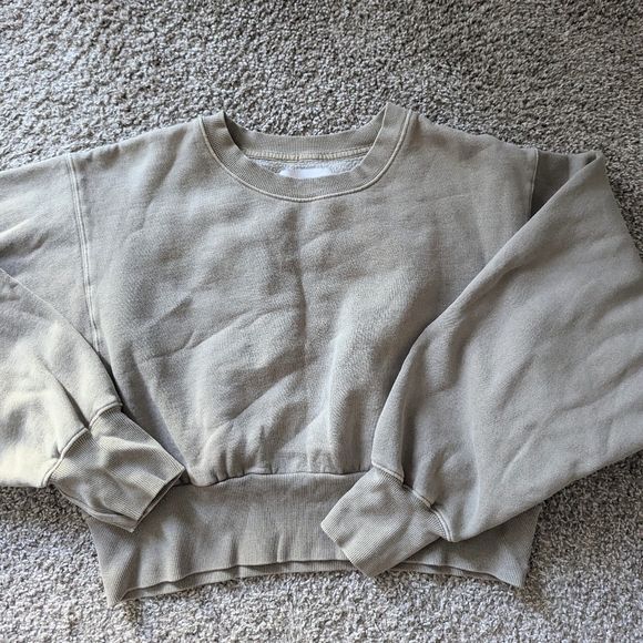 TNA Cropped Crewneck Pullover - Picture 2 of 7